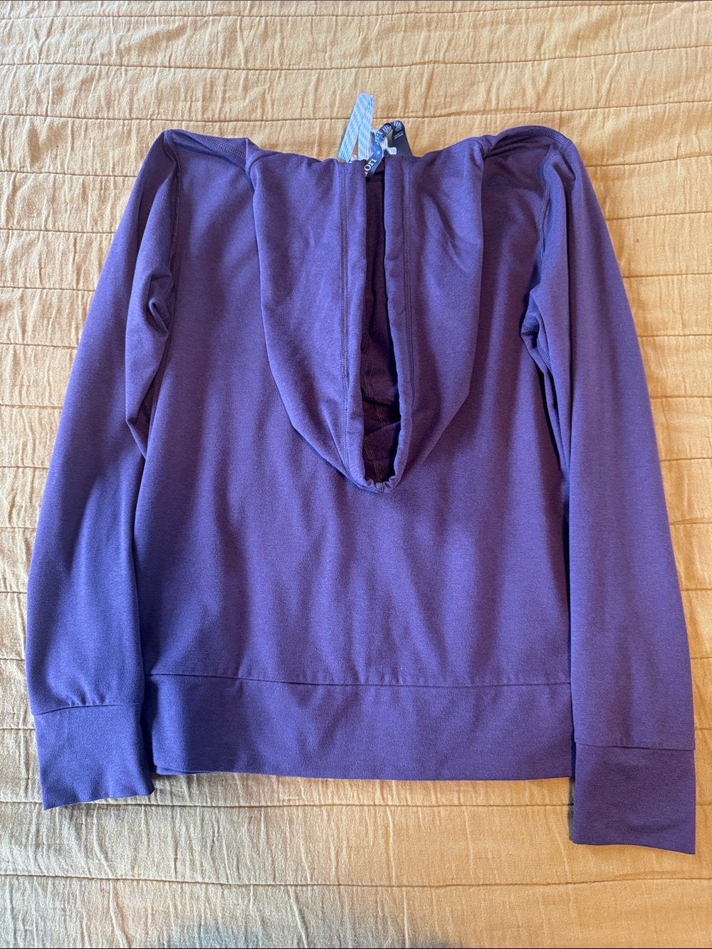 Vuori Halo Hoodie Plum - Picture 4 of 4